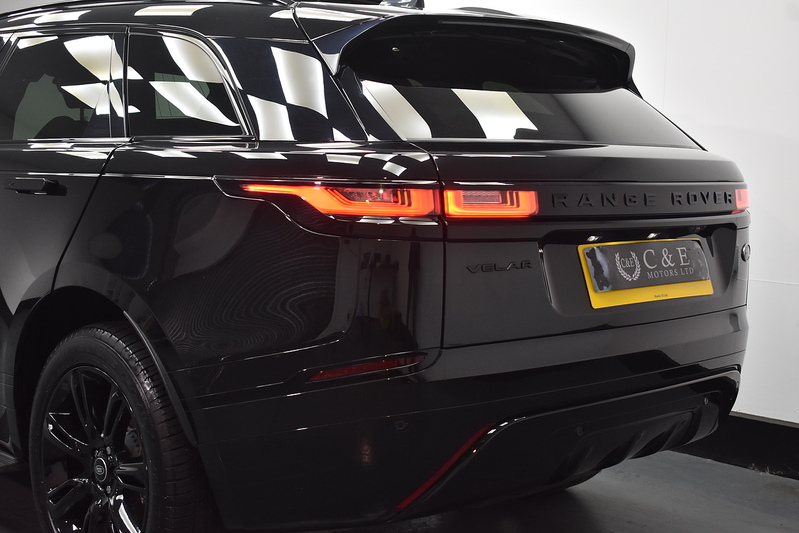 Land Rover Range Rover Velar D200 MHEV Edition - U6293