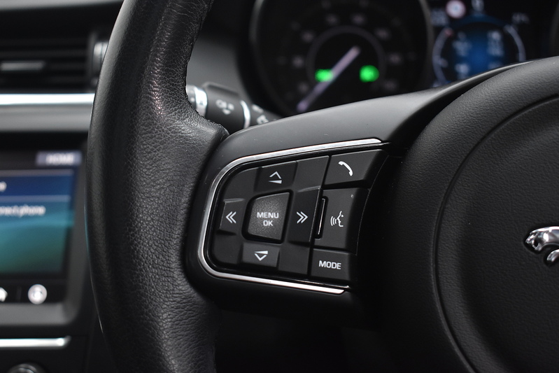 Jaguar E-PACE D150 S - U6294