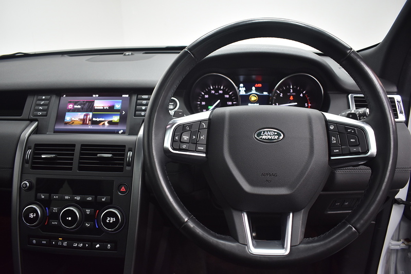 Land Rover Discovery Sport TD4 Landmark - U6299