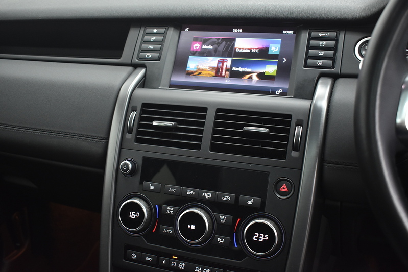 Land Rover Discovery Sport TD4 Landmark - U6299