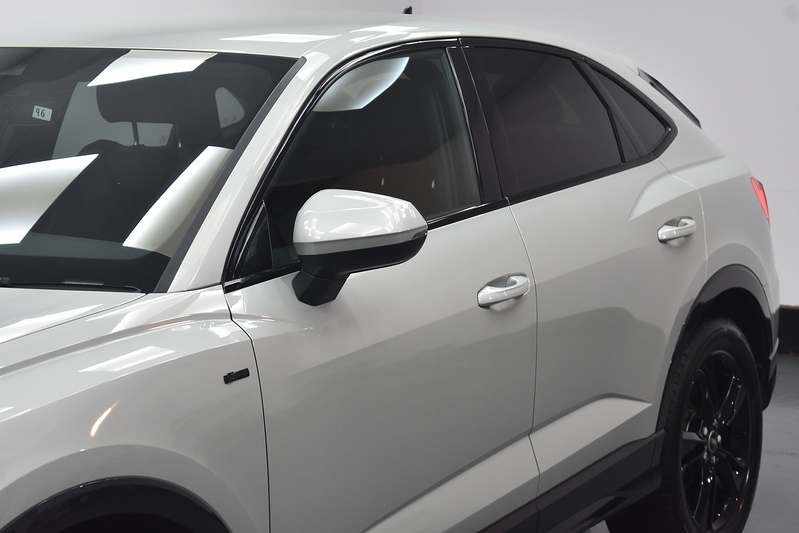 Audi Q3 TFSI CoD S line - U6300