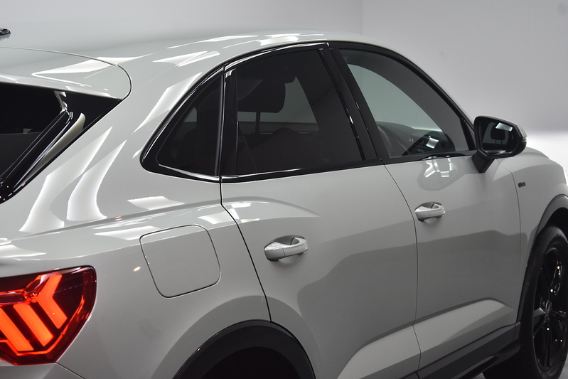 Audi Q3 TFSI CoD S line - U6300