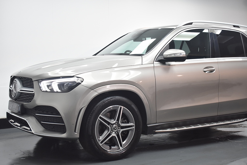 Mercedes-Benz GLE GLE300d AMG Line - U6301