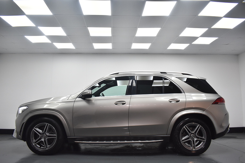 Mercedes-Benz GLE GLE300d AMG Line - U6301