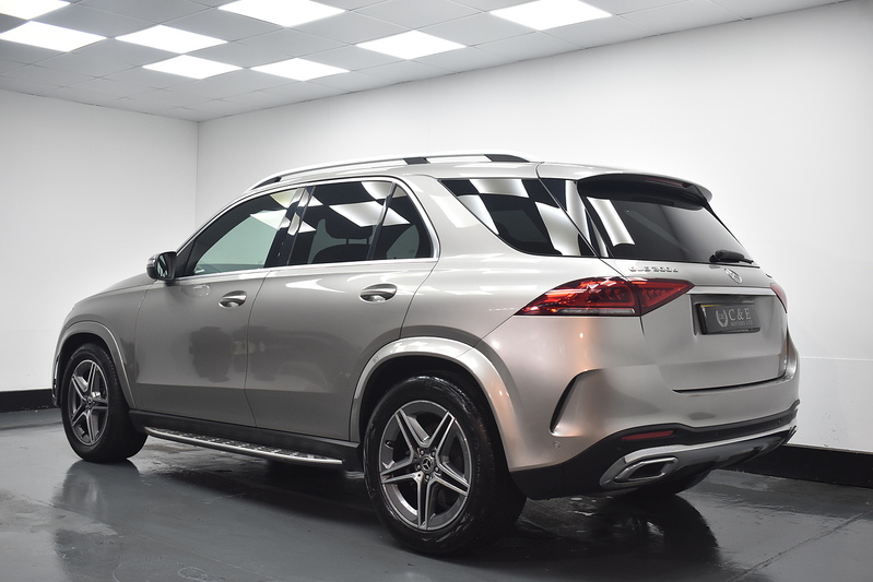Mercedes-Benz GLE GLE300d AMG Line - U6301