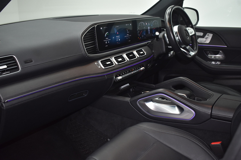 Mercedes-Benz GLE GLE300d AMG Line - U6301