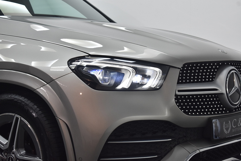 Mercedes-Benz GLE GLE300d AMG Line - U6301