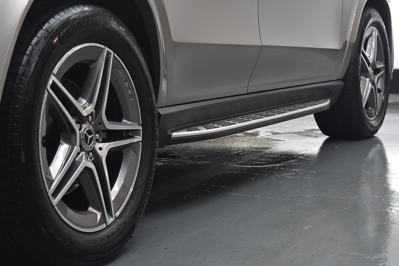 Mercedes-Benz GLE GLE300d AMG Line - U6301