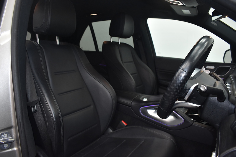 Mercedes-Benz GLE GLE300d AMG Line - U6301