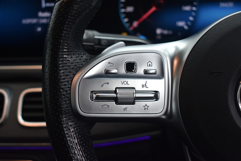 Mercedes-Benz GLE GLE300d AMG Line - U6301