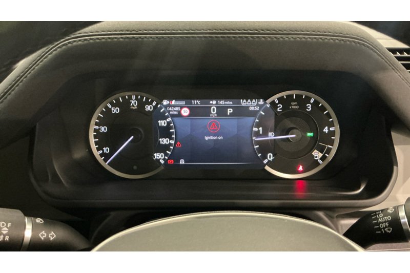 Land Rover Defender 110 D250 MHEV SE - U6304