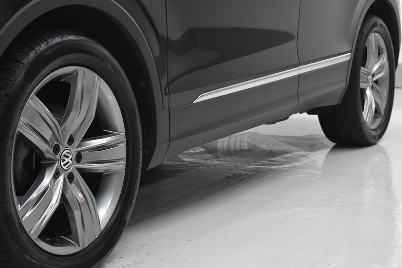Volkswagen Tiguan TDI SEL - U6310