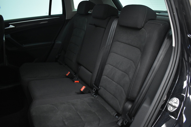 Volkswagen Tiguan TDI SEL - U6310
