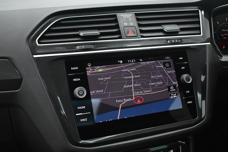 Volkswagen Tiguan TDI SEL - U6310