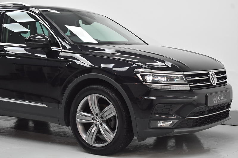 Volkswagen Tiguan TDI SEL - U6310