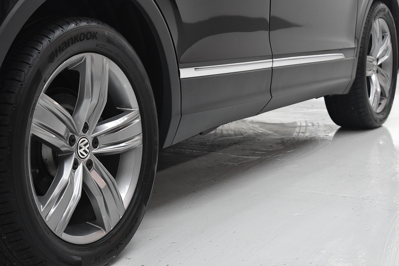 Volkswagen Tiguan TDI SEL - U6310