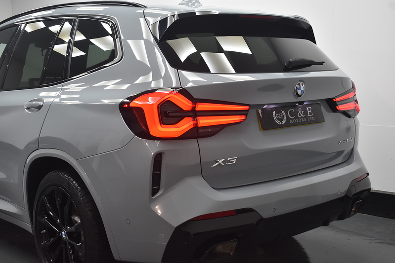 BMW X3 20d MHT M Sport - U6316