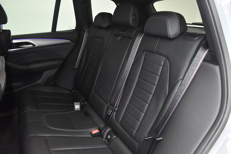 BMW X3 20d MHT M Sport - U6316