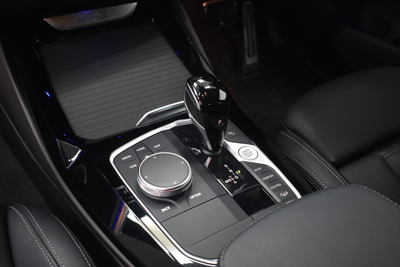 BMW X3 20d MHT M Sport - U6316