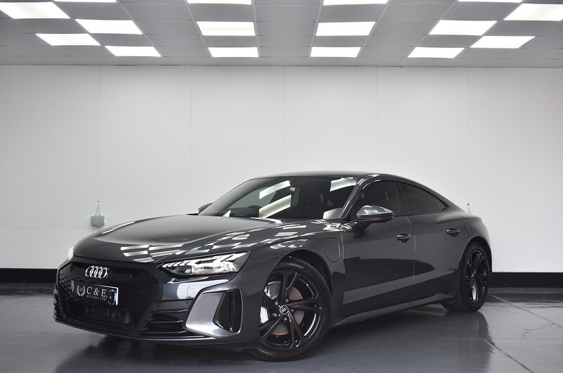 Audi e-tron GT  - U6322