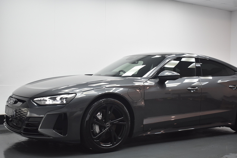Audi e-tron GT  - U6322