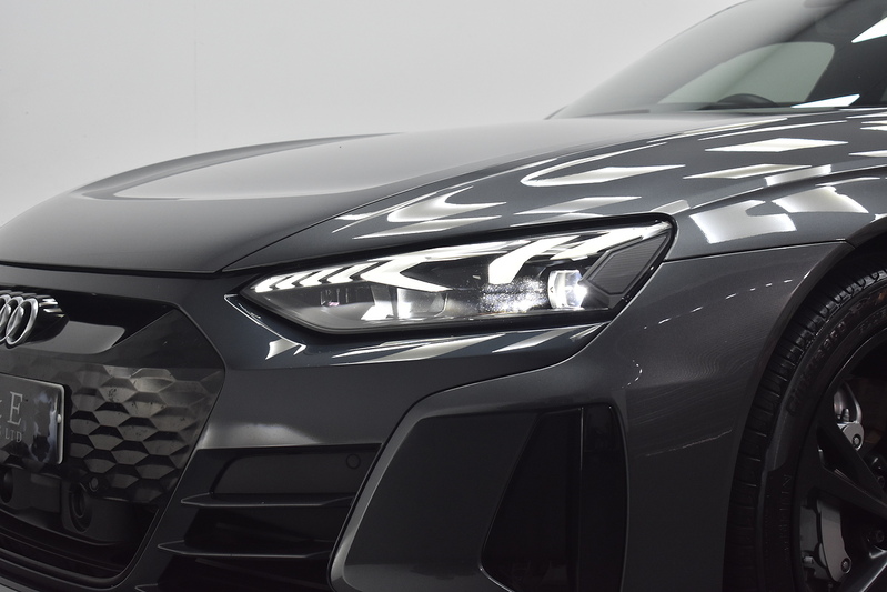 Audi e-tron GT  - U6322