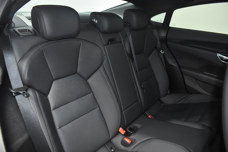 Audi e-tron GT  - U6322