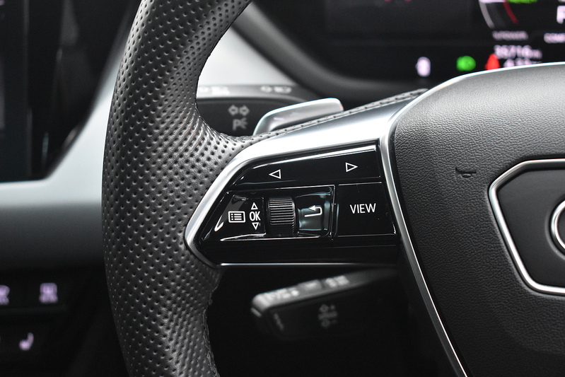 Audi e-tron GT  - U6322