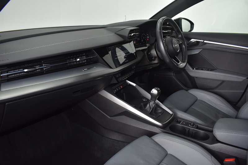 Audi A3 TFSI S line - U6325