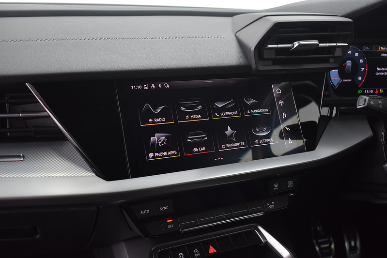 Audi A3 TFSI S line - U6325