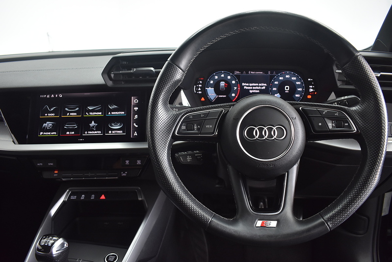 Audi A3 TFSI S line - U6325