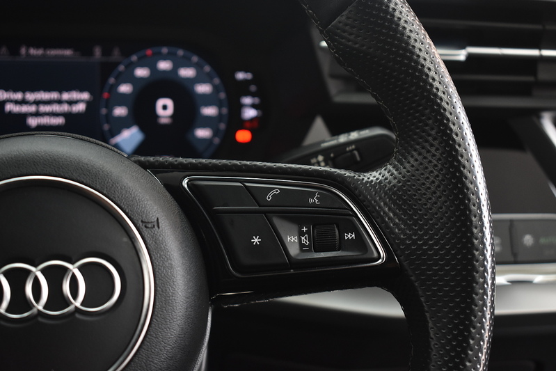 Audi A3 TFSI S line - U6325
