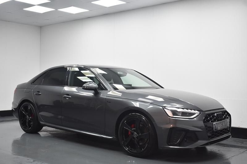 Audi A4 TFSI S line - U6327