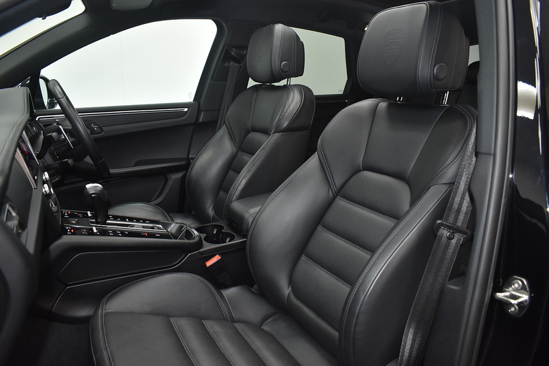 Porsche Macan T T - U6329