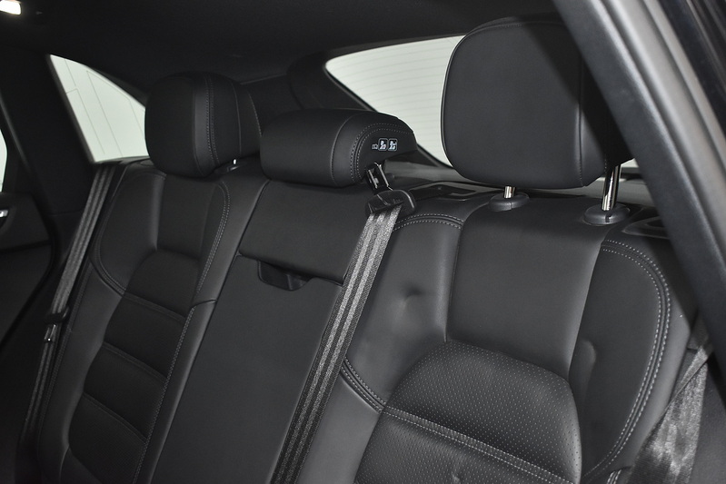 Porsche Macan T T - U6329