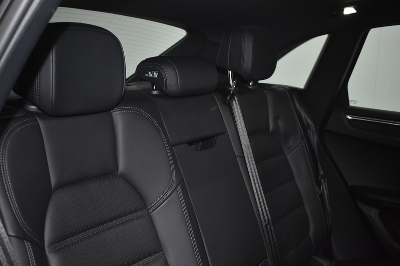 Porsche Macan T T - U6329