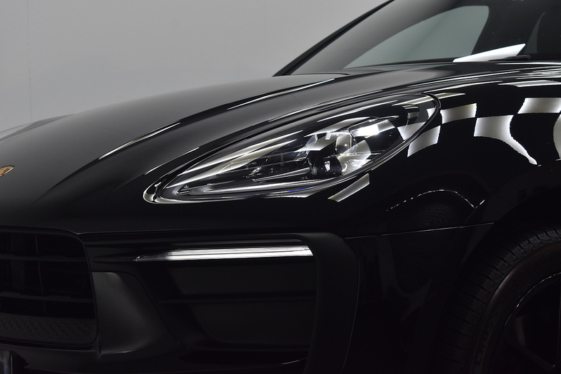 Porsche Macan T T - U6329