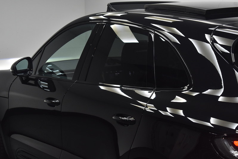Porsche Macan T T - U6329