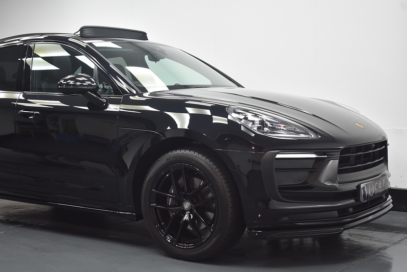 Porsche Macan T T - U6329
