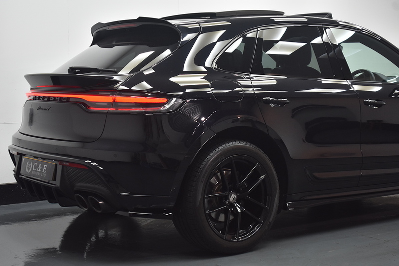 Porsche Macan T T - U6329