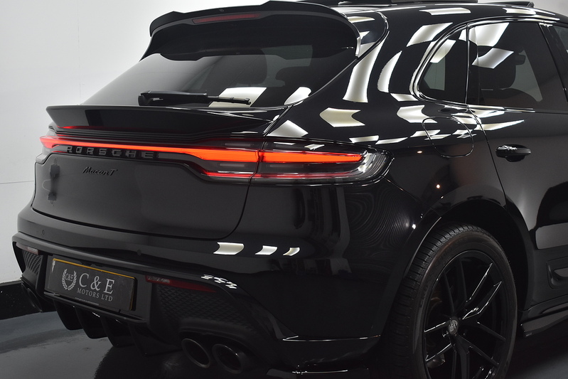 Porsche Macan T T - U6329