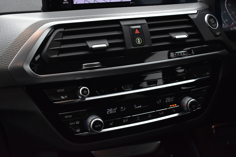 BMW X3 30d MHT M Sport - U6335
