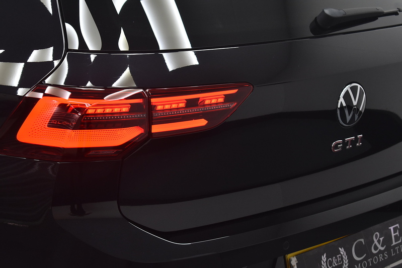 Volkswagen Golf TSI GTI - U6336