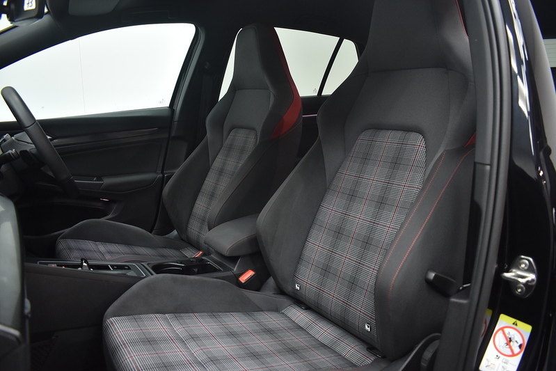 Volkswagen Golf TSI GTI - U6336