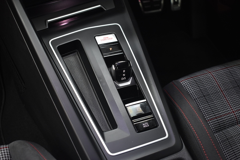 Volkswagen Golf TSI GTI - U6336