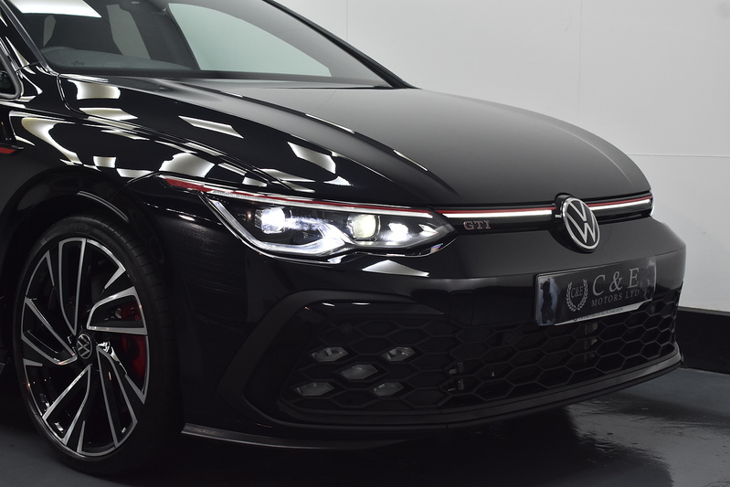 Volkswagen Golf TSI GTI - U6336