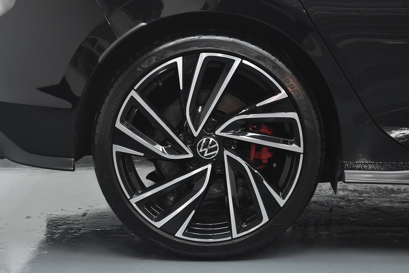 Volkswagen Golf TSI GTI - U6336