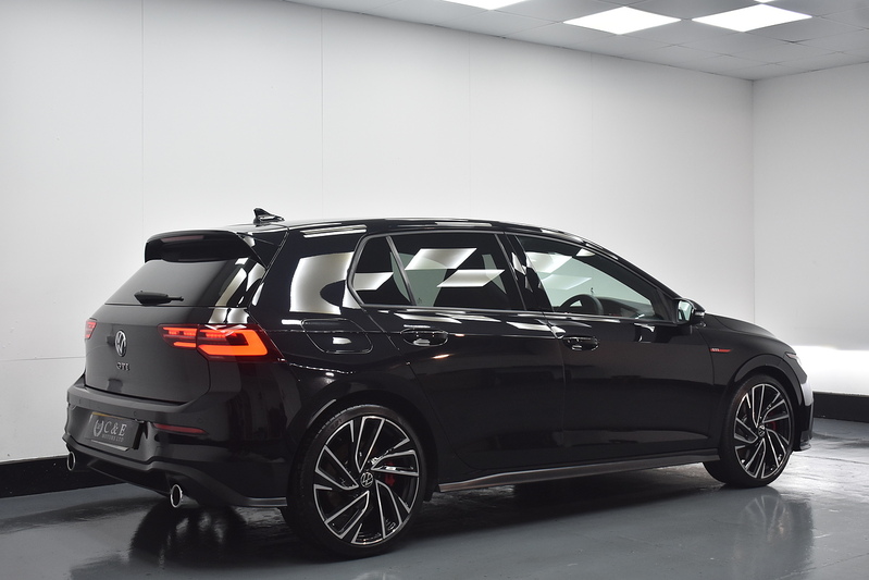 Volkswagen Golf TSI GTI - U6336