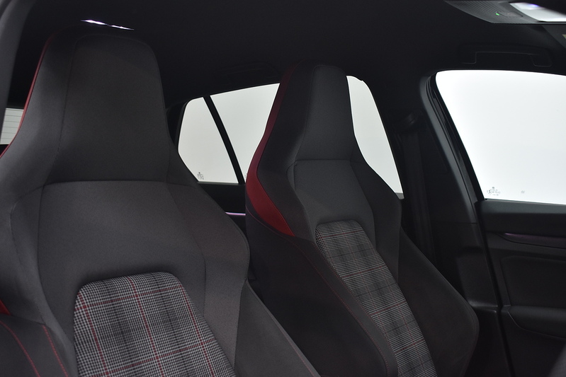 Volkswagen Golf TSI GTI - U6336