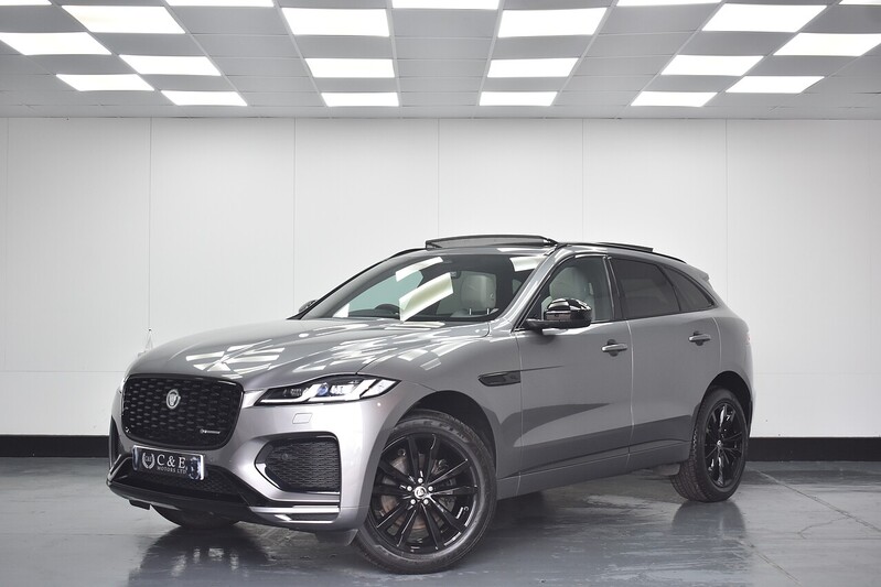 Jaguar F-PACE D200 MHEV R-Dynamic SE Black - U6340